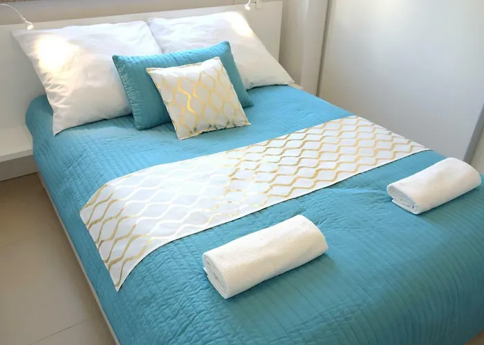 H2O Apartament 300M Plaza